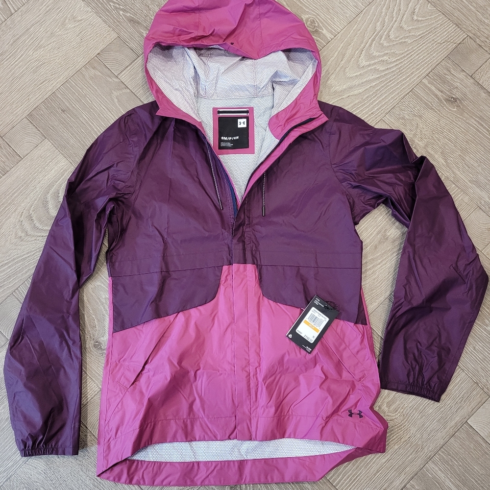 NWT Women's Underarmour Cloudshell Rain Jacket